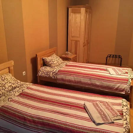 Svitlytsia Inn Tyachiv