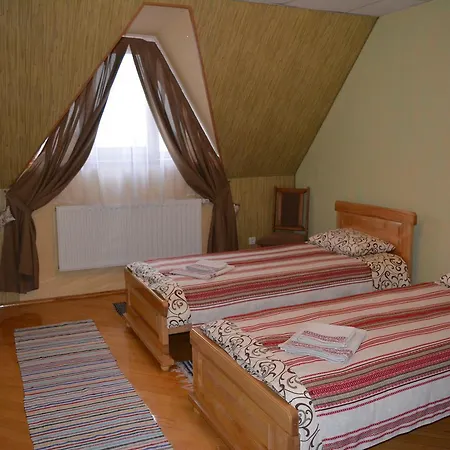 Svitlytsia Zajazd Tyachiv